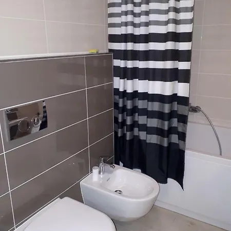 Apartmam 