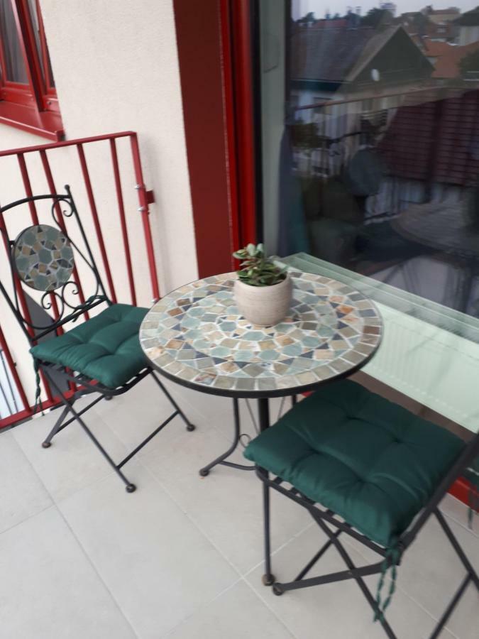 Apartmam 
